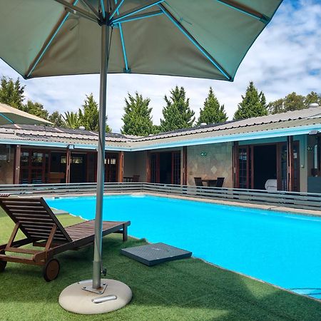 D'Urbanmist Self-Catering Guest House Durbanville Exterior foto